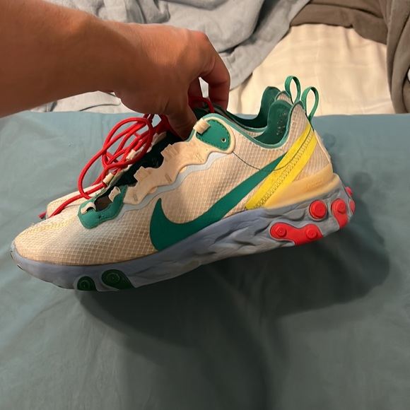 Nike react size 9 - Picture 1 of 4